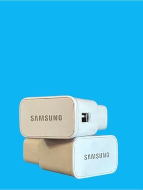 🆓 Samsung USB Charger (2)